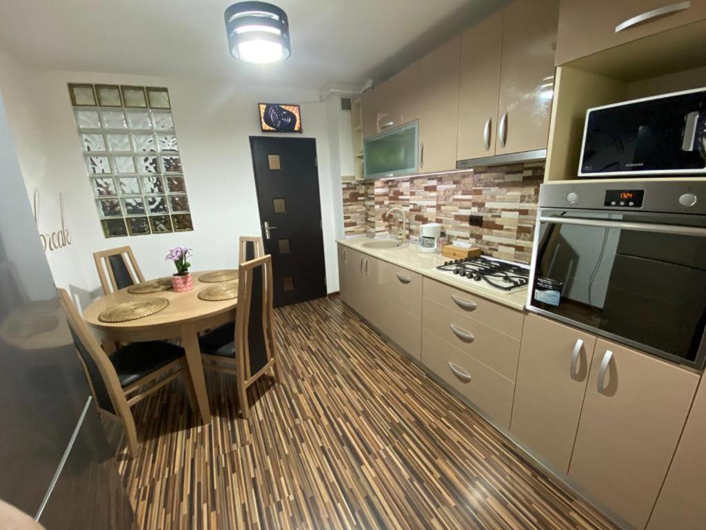 Apartament Exclusive Targu Ocna Extérieur photo